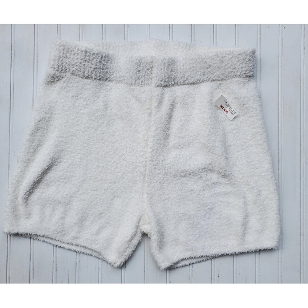 Cupcakes and Cashmere White Fuzzy Popcorn Knit Lounge Short Small NWT Athleisure